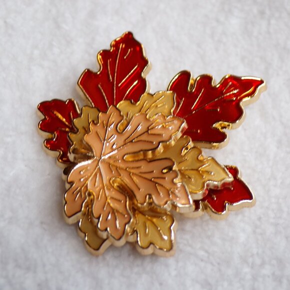 **HOST PICK** Fall Leaves Brooch 1 3/4" Enamel & Gold - Picture 3 of 5